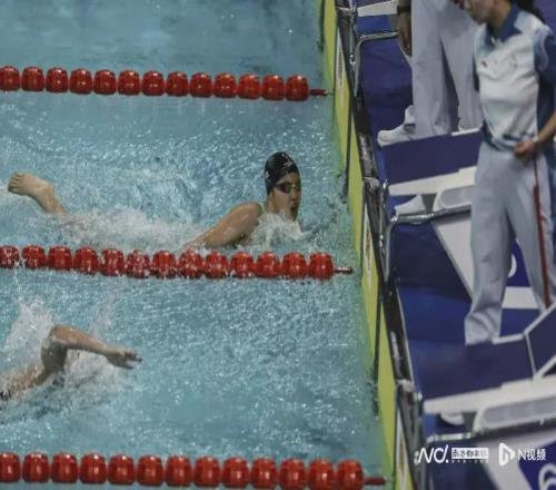 刚满13岁，“小孩姐”打破亚洲纪录！