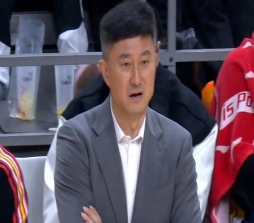 广东今日早报！杜锋深夜发声，徐杰新身份曝光，麦考尔复刻马尚