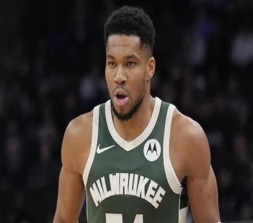 记者：字母哥想去争冠球队，若他推动交易他还是想去尼克斯