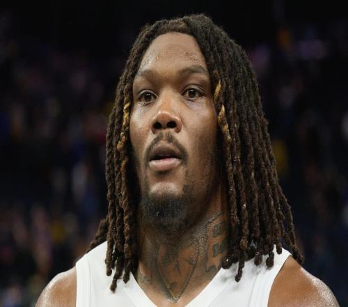 拓媒：斯普利特不想让杨瀚森过早承担太多，所以留下罗威