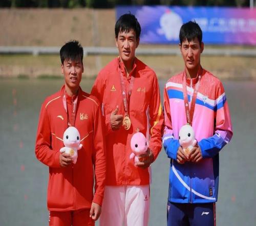 上海队单日收获两金一银一铜，上海U20男足不敌广东U20男足