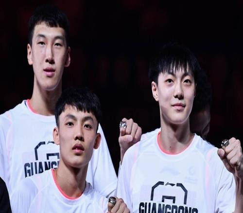 李春江儿子谈CBA重磅交易，广东并非最大赢家，存两大隐患引担忧