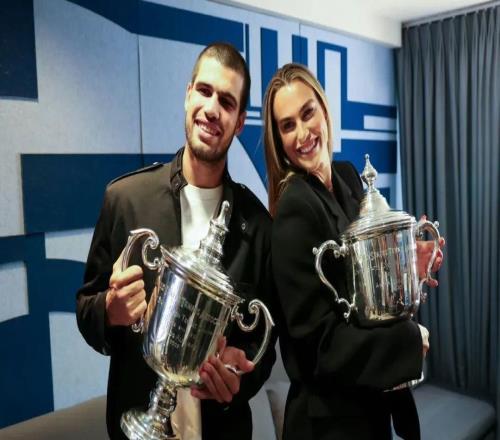 网坛大表彰！阿尔卡拉斯和萨巴伦卡包揽劳伦斯年度最佳运动员