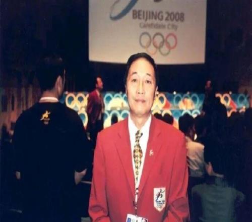 楼大鹏逝世，他是北京申奥“十大功臣”之一，也是生于上海的田径高手