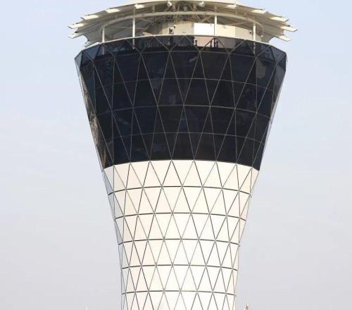 2025F1收官再现“三国杀”，谁将登顶明年F1中国站票价定了！新增4000席位！