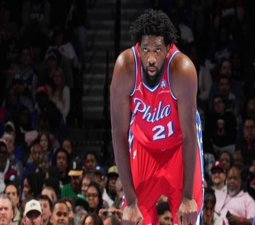 官宣：恩比德因做出不雅手势将被处以5万美元的罚款