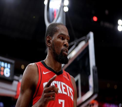 火箭被湖人打醒，三改变终结老鹰十一连胜，乌度卡阿杜正式表态