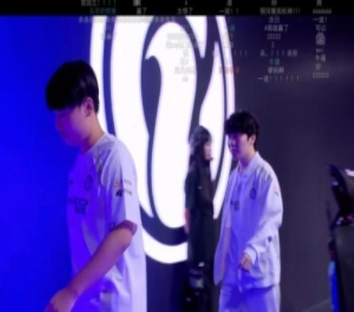 媒体人：又是从头打到尾剧情一波三折的Wei和Gala依然军训主力