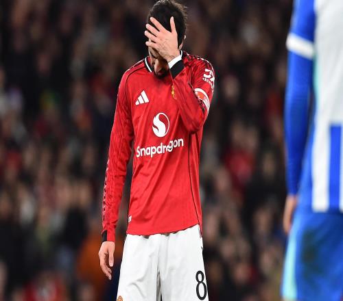 曼联已经连续4场不胜，接下来将连续对阵曼城和阿森纳