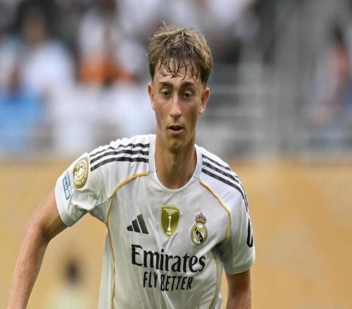 父亲：赫伊森有机会对阵旧主，尤文图斯卖掉他是个错误