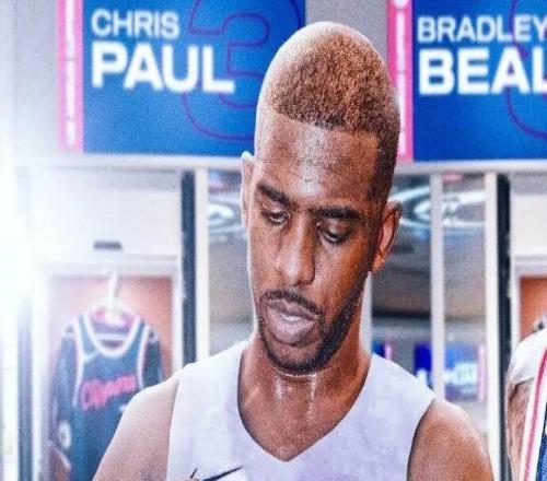 炸了！保罗最新回应被裁！痛骂全队！笑着加盟雷霆