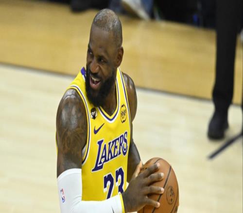 詹姆斯被联盟哄抢！里奇保罗表示詹姆斯还能再打三年！